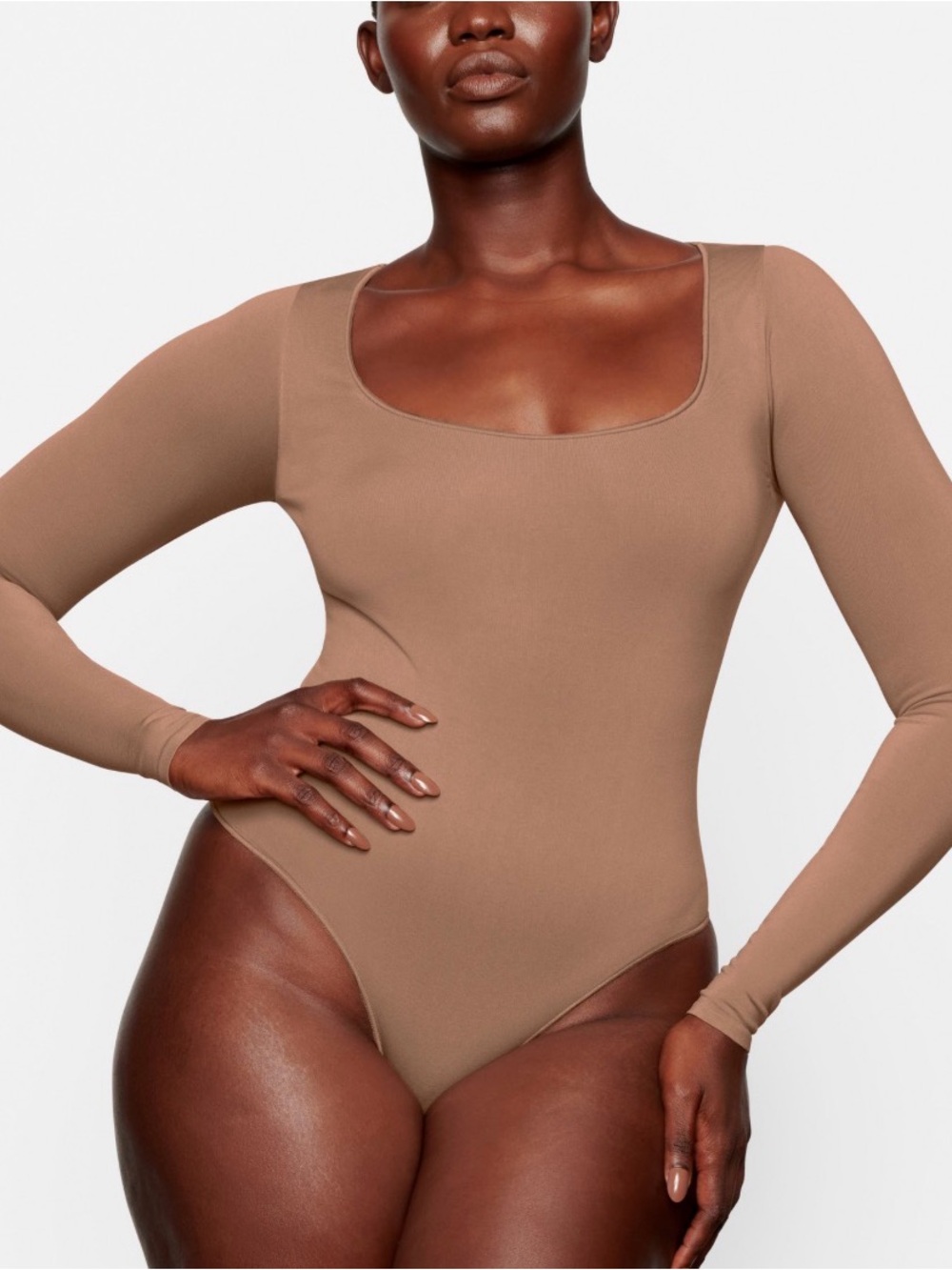 Skims Kim Kardashian Essentials Scoop Neck Long Sleeve Bodysuit size 4X/5X